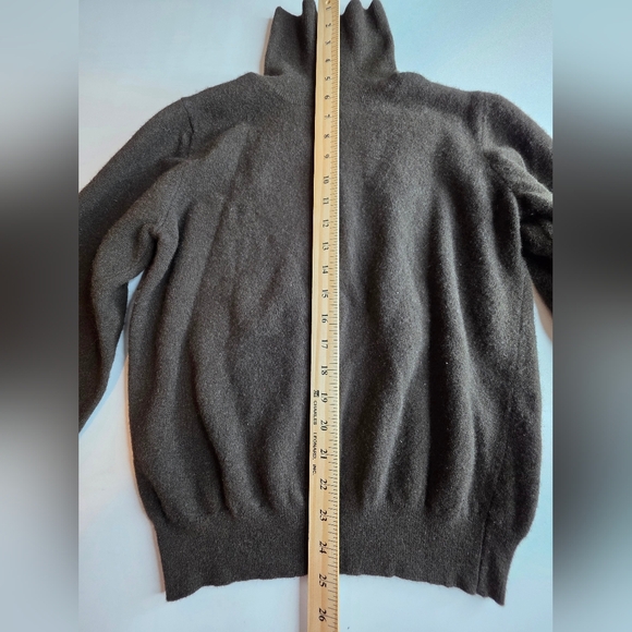 Vintage United Colors Of Benetton M Wool Angora Turtleneck Brown 2995-Bk - Picture 3 of 6